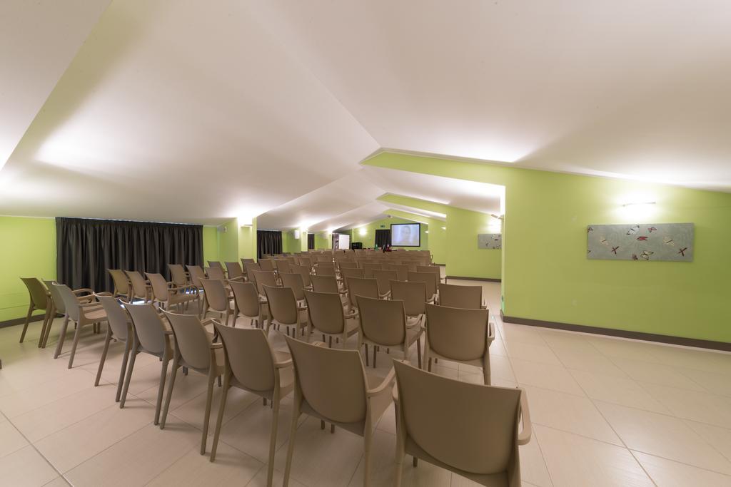Hotel La Ninfea Montesilvano Marina Kültér fotó