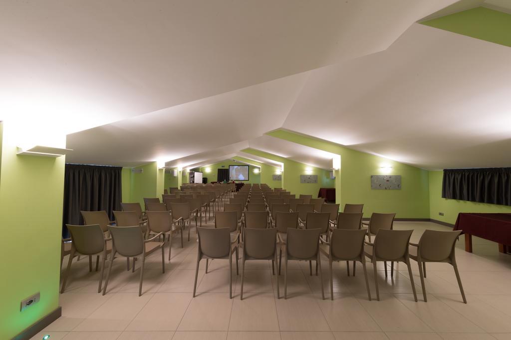 Hotel La Ninfea Montesilvano Marina Kültér fotó