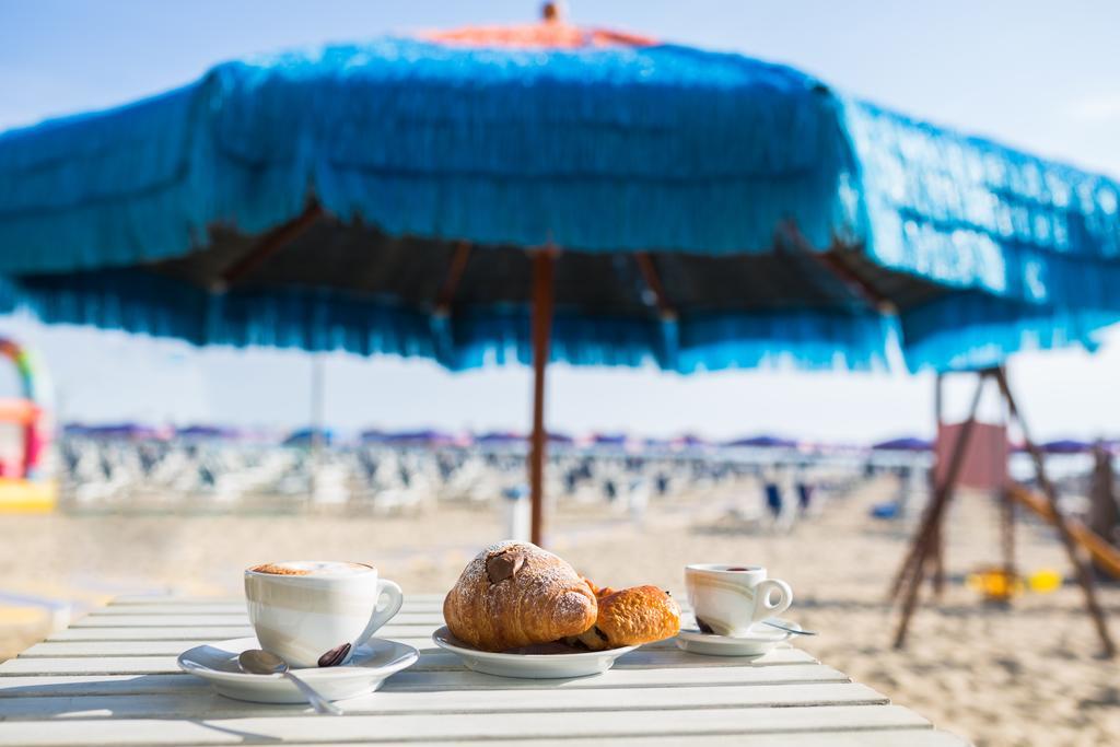 Hotel La Ninfea Montesilvano Marina Kültér fotó