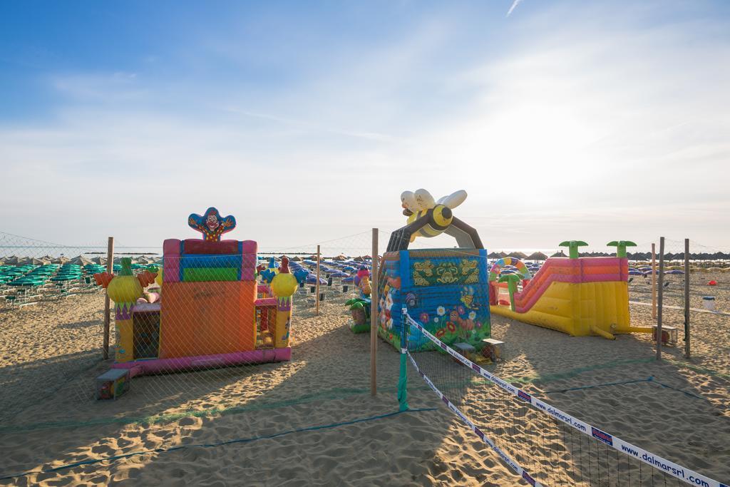 Hotel La Ninfea Montesilvano Marina Kültér fotó