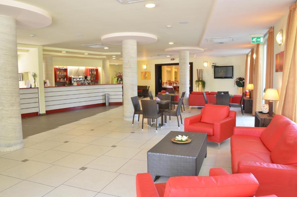Hotel La Ninfea Montesilvano Marina Kültér fotó