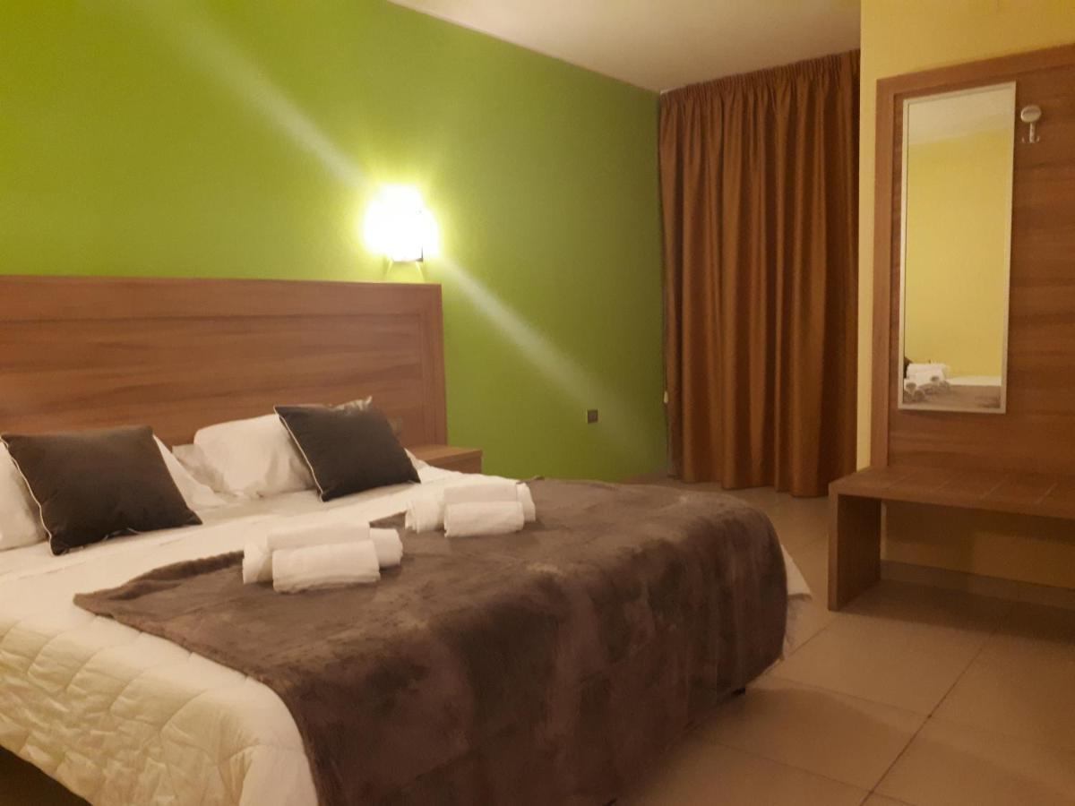 Hotel La Ninfea Montesilvano Marina Kültér fotó